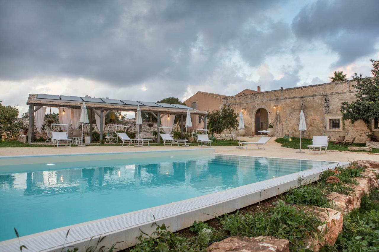 Terre Di Cavalusi Relais Guest House Donnafugata Exterior photo
