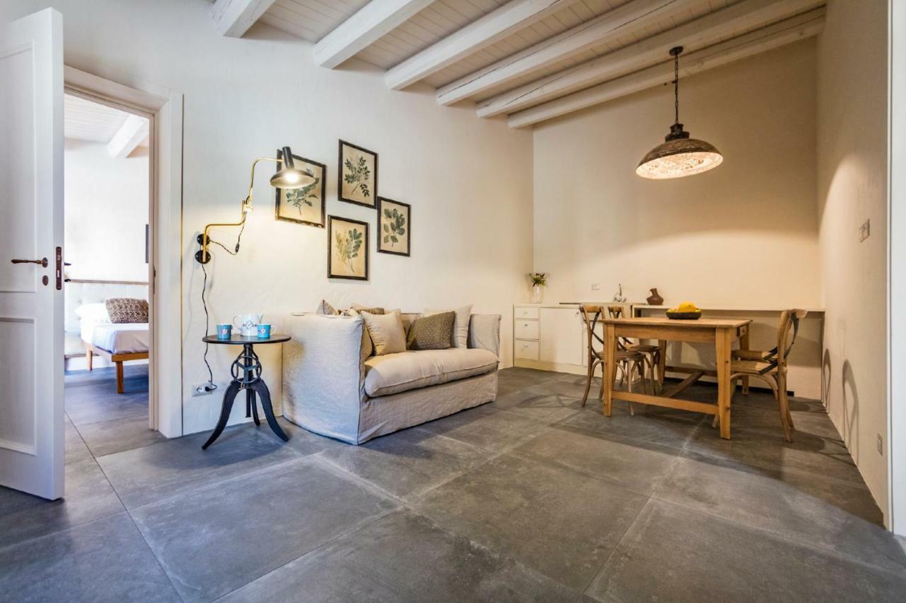 Terre Di Cavalusi Relais Guest House Donnafugata Exterior photo